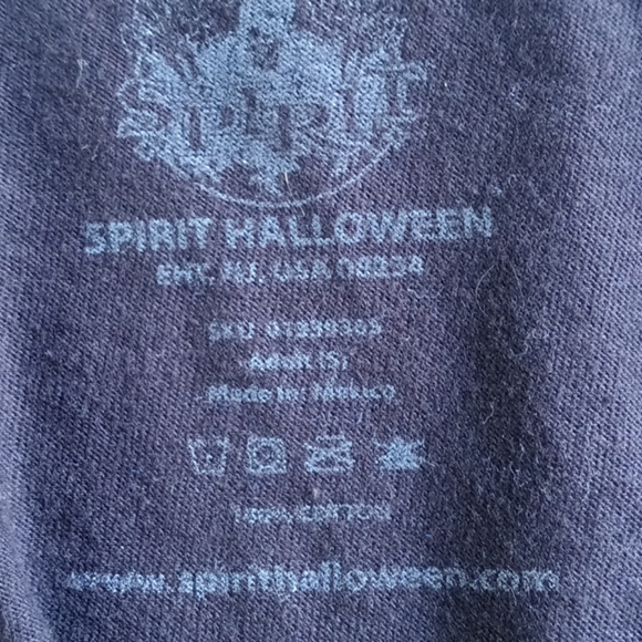 Spirit of Halloween Graphic Tee Shirt - Picture 4 of 4